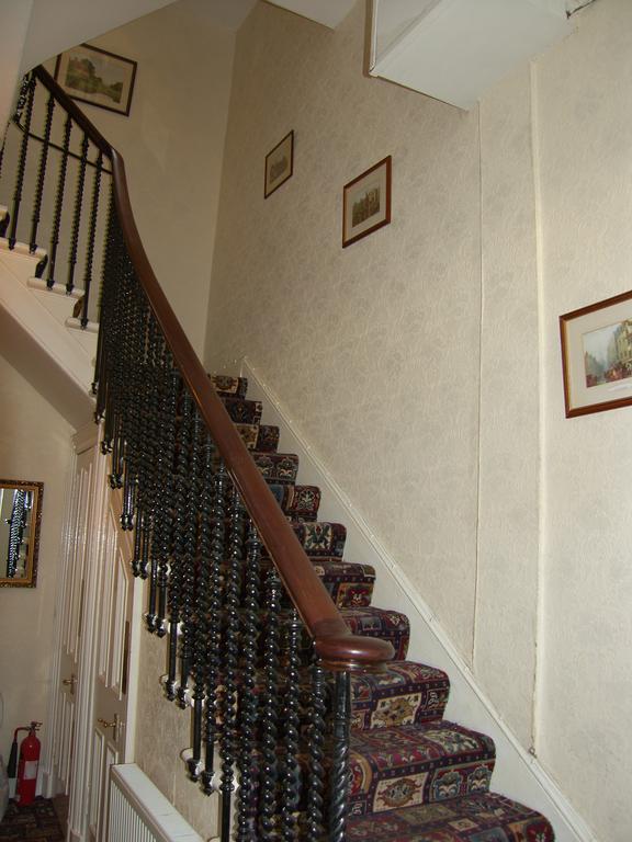 Regis Guest House 爱丁堡 外观 照片