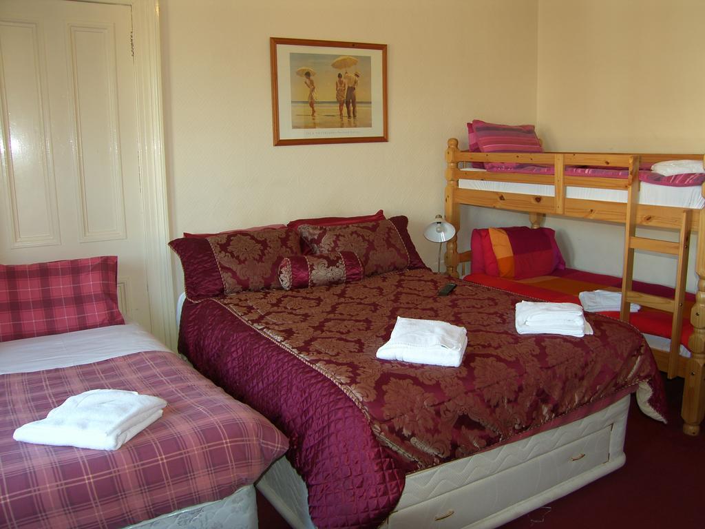 Regis Guest House 爱丁堡 客房 照片