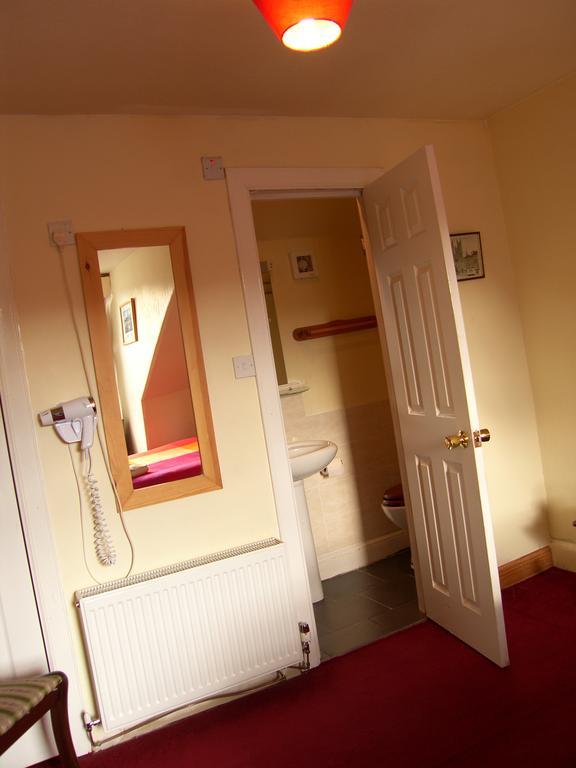 Regis Guest House 爱丁堡 外观 照片