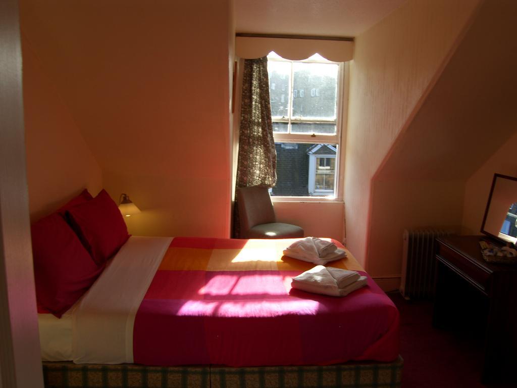 Regis Guest House 爱丁堡 外观 照片