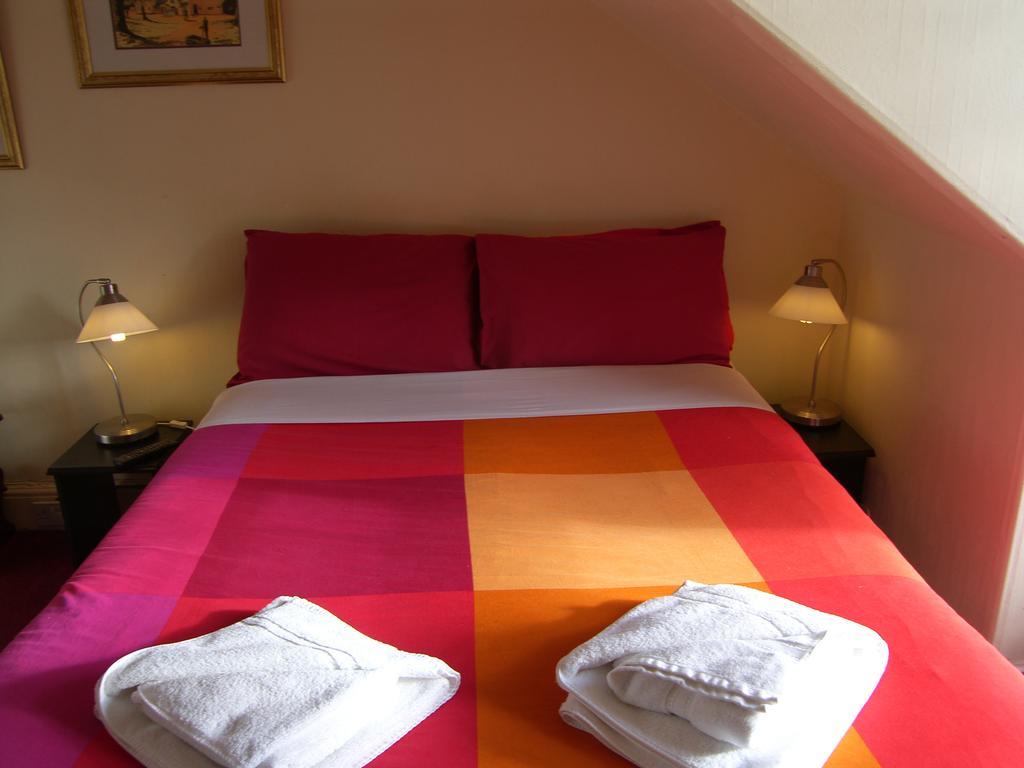 Regis Guest House 爱丁堡 客房 照片
