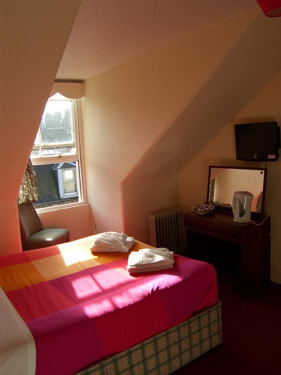 Regis Guest House 爱丁堡 客房 照片